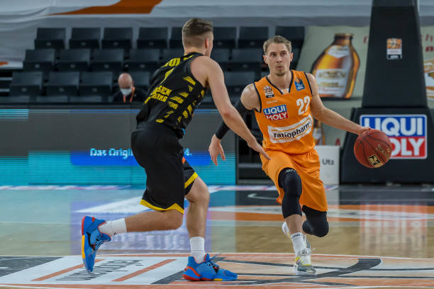 也助力意甲 也助力意甲