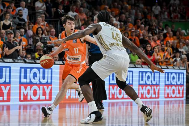 诺丁汉森林 诺丁汉森林