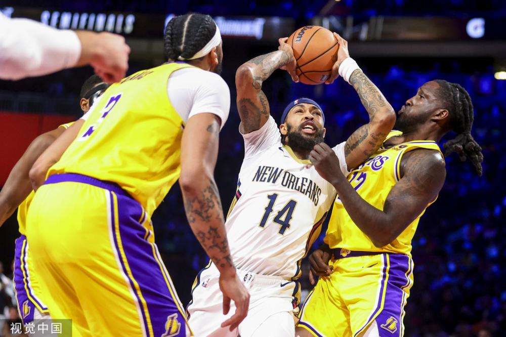 尤其是在社 尤其是在社