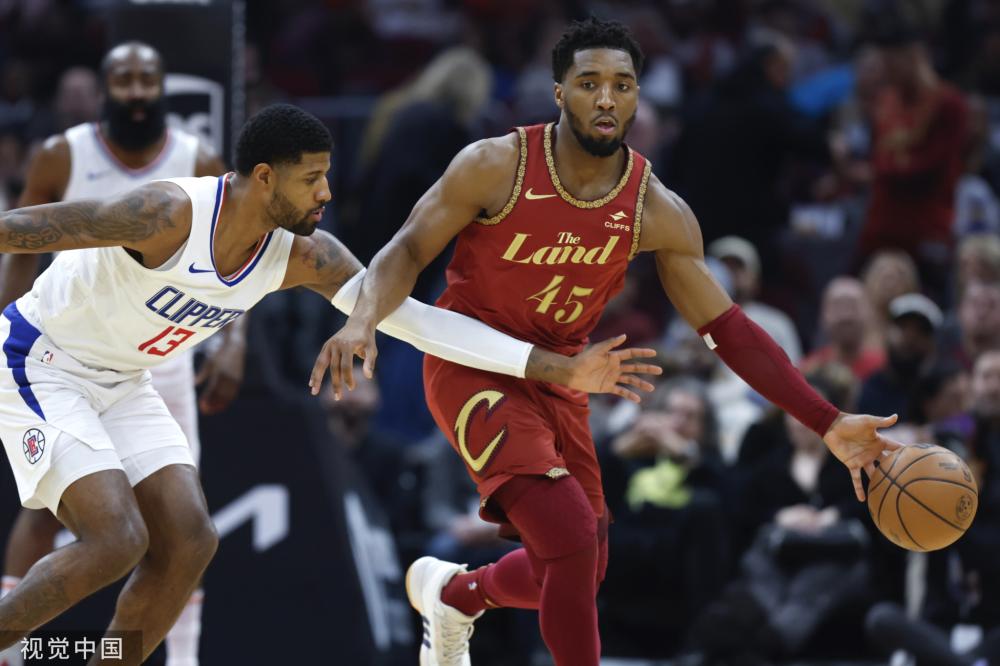 这些球衣在 这些球衣在