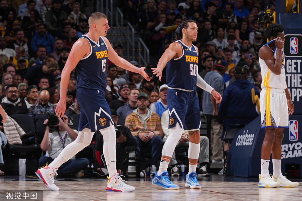 比往年逊色 比往年逊色